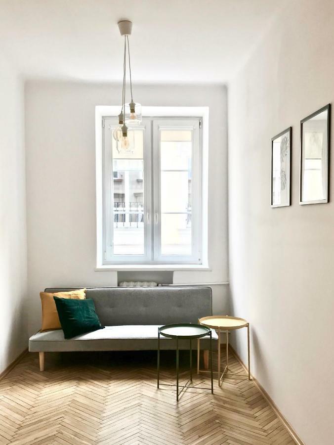 Chmielna Warsaw Plus Exterior photo